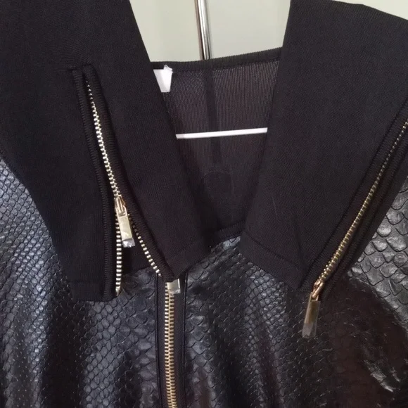 Cache - Picture 3 of 5